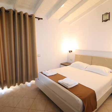 Mariksel Hotel Ksamil Extérieur photo