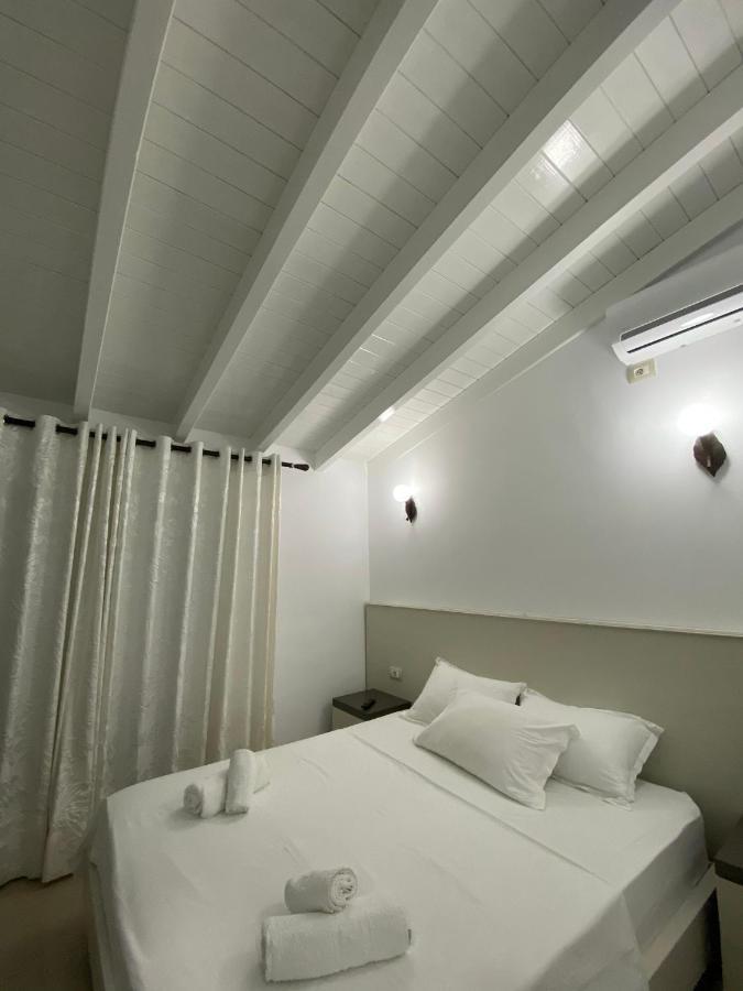 Mariksel Hotel Ksamil Extérieur photo