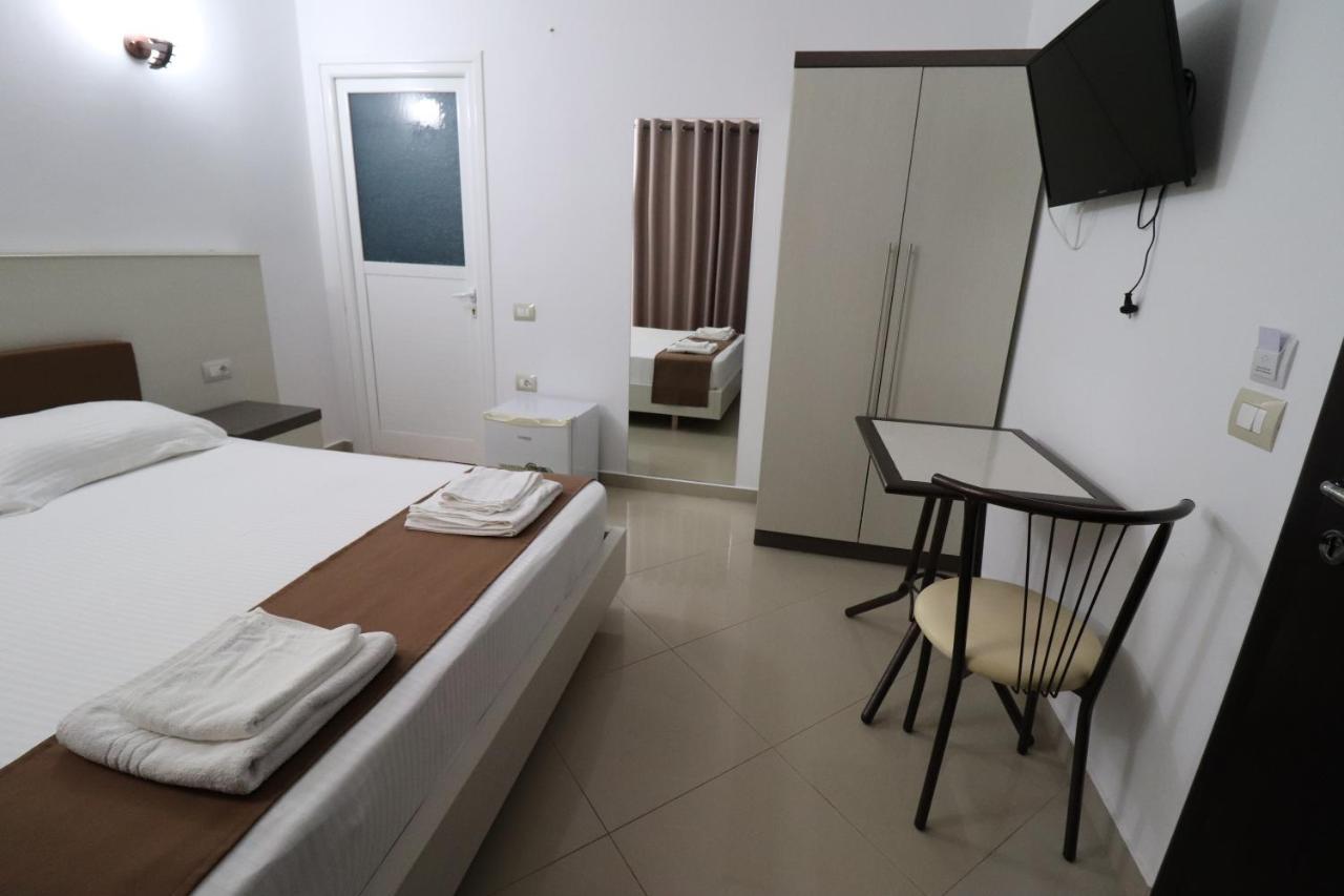 Mariksel Hotel Ksamil Extérieur photo