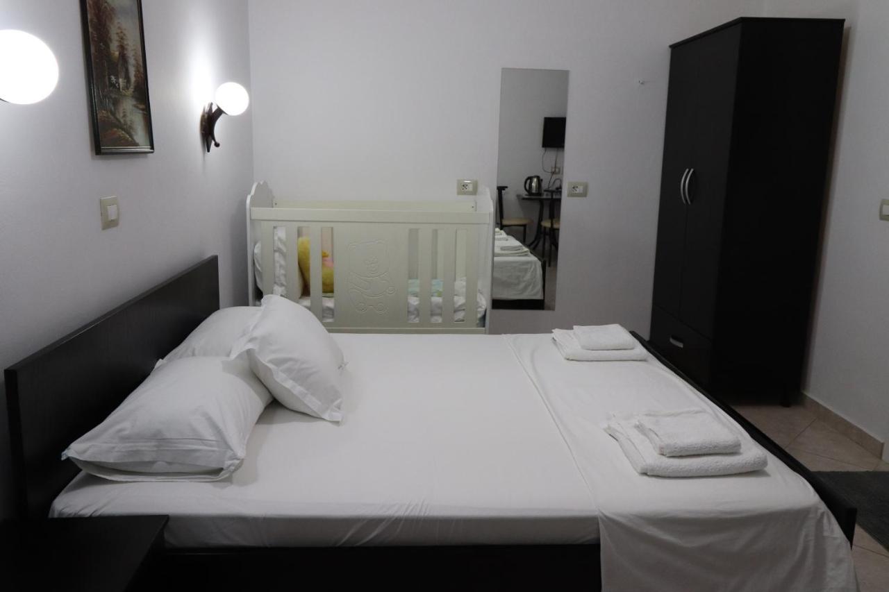 Mariksel Hotel Ksamil Extérieur photo
