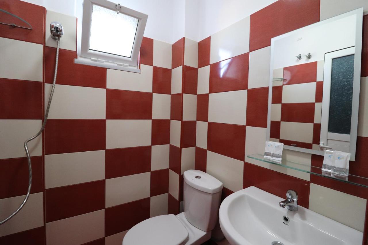 Mariksel Hotel Ksamil Extérieur photo